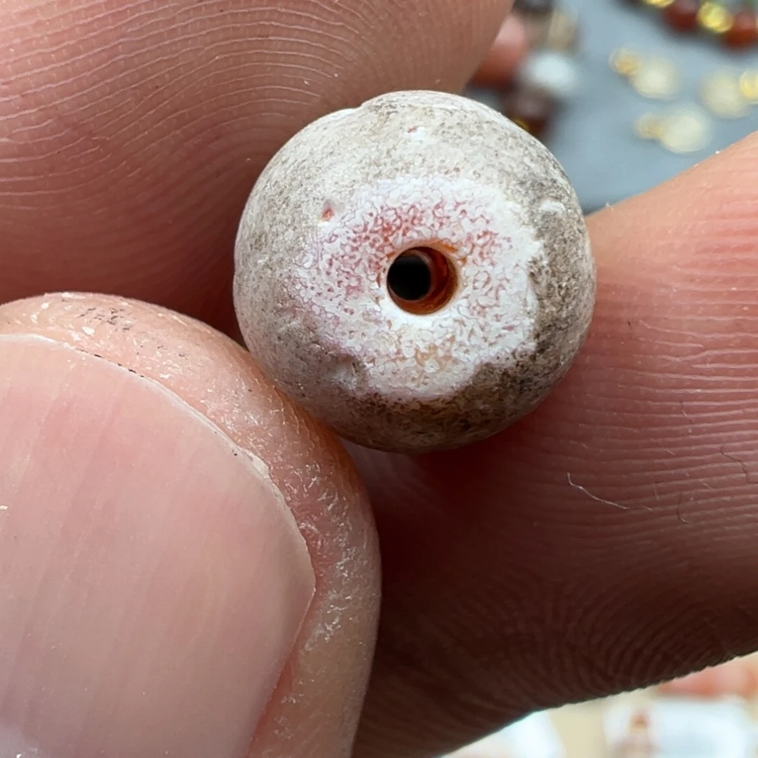 玛瑙/玉髓未镶嵌珠宝半成品x6    10.3   满沁