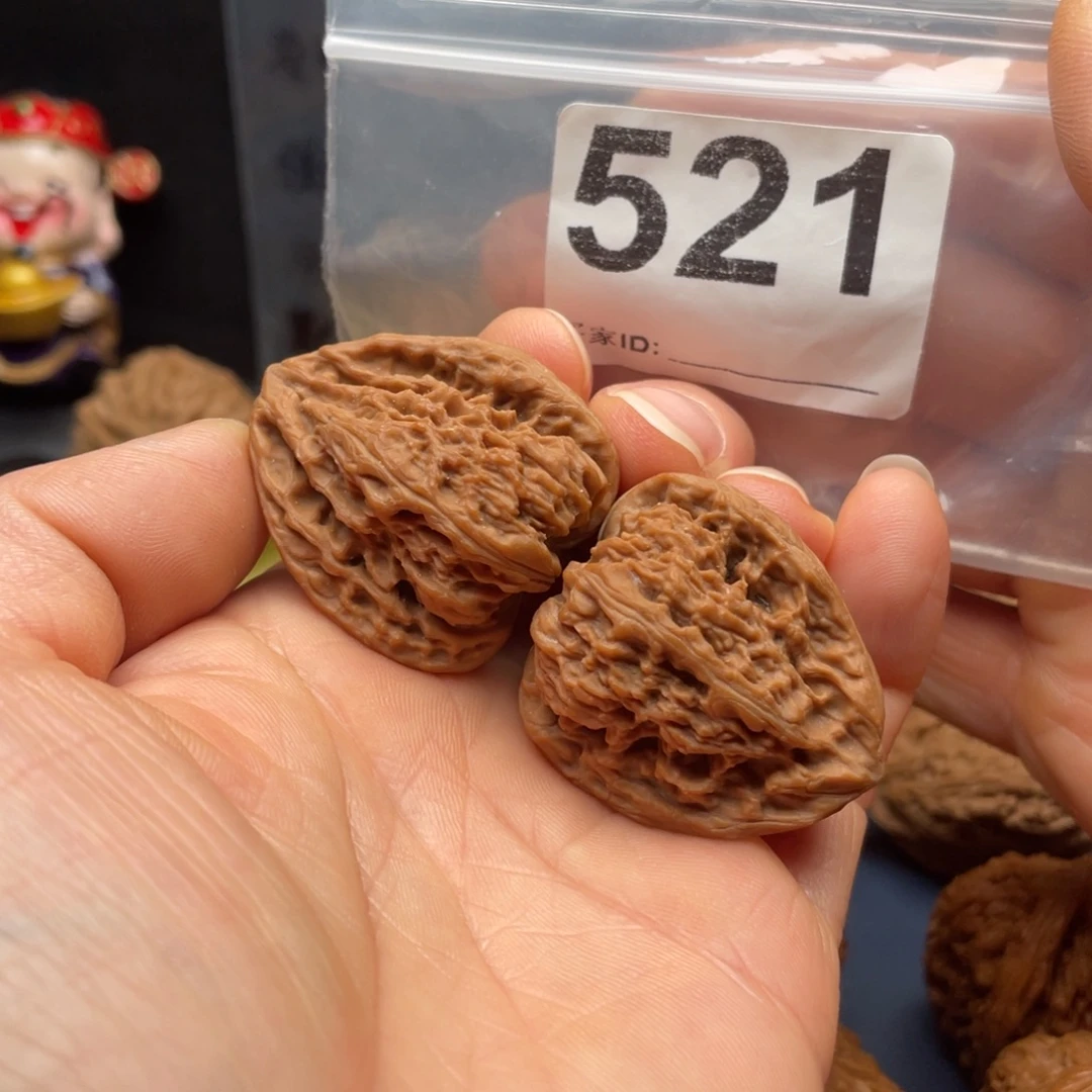 把件文玩核桃南疆异形32