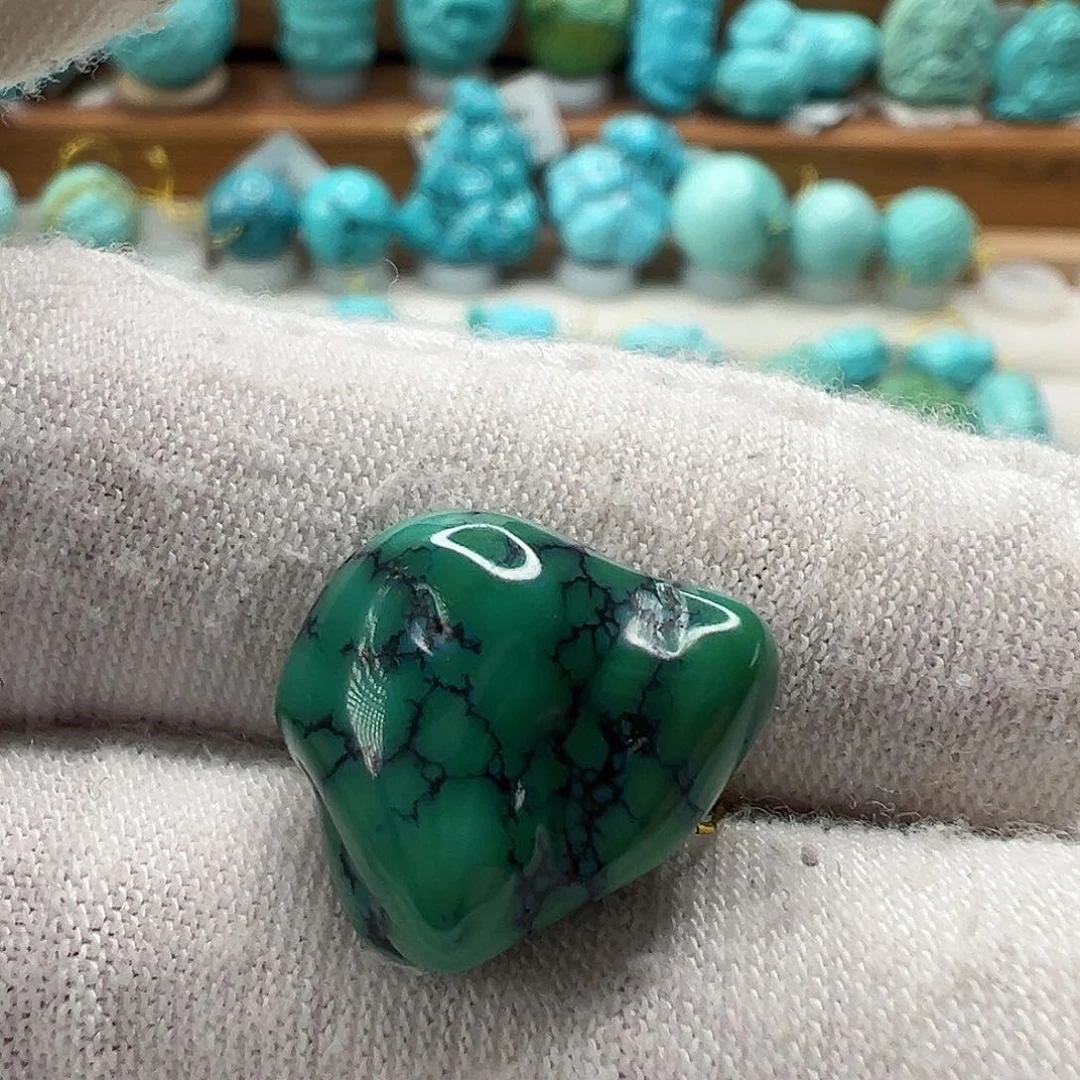 绿松石随形 未镶嵌