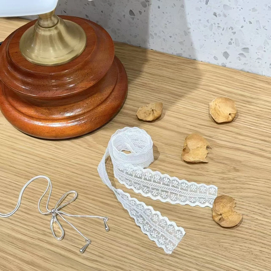 【68岁小姐姐】2025韩系精致百搭颈部蕾丝丝巾围巾装饰飘带TA5 9011