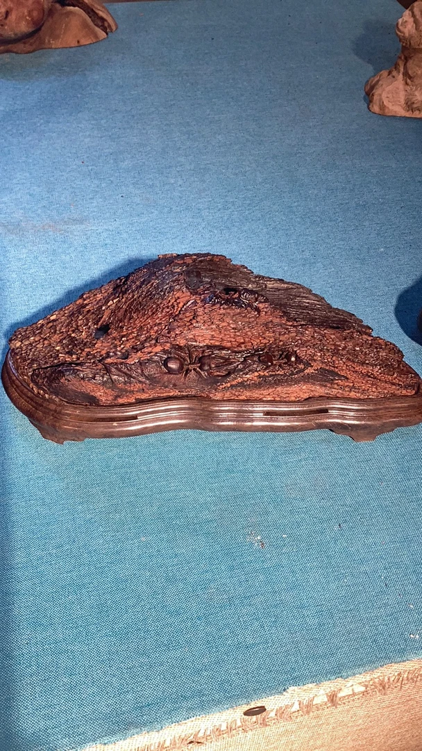 小叶紫檀（风化老料香炉）