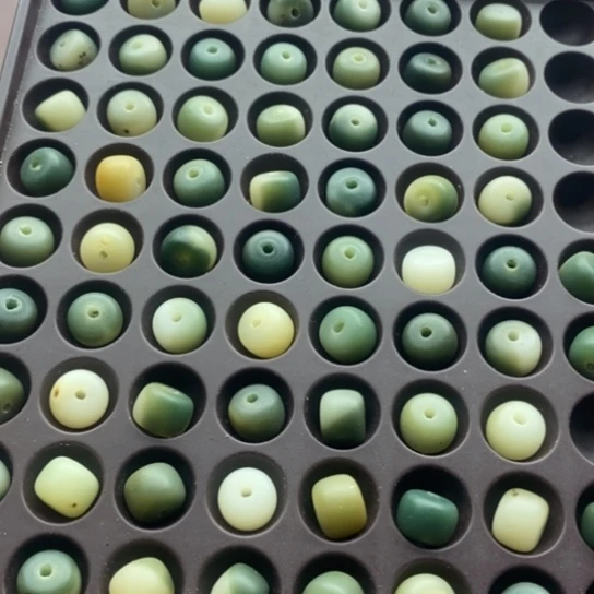 白玉菩提吊坠瑕疵9飘花墩珠270颗