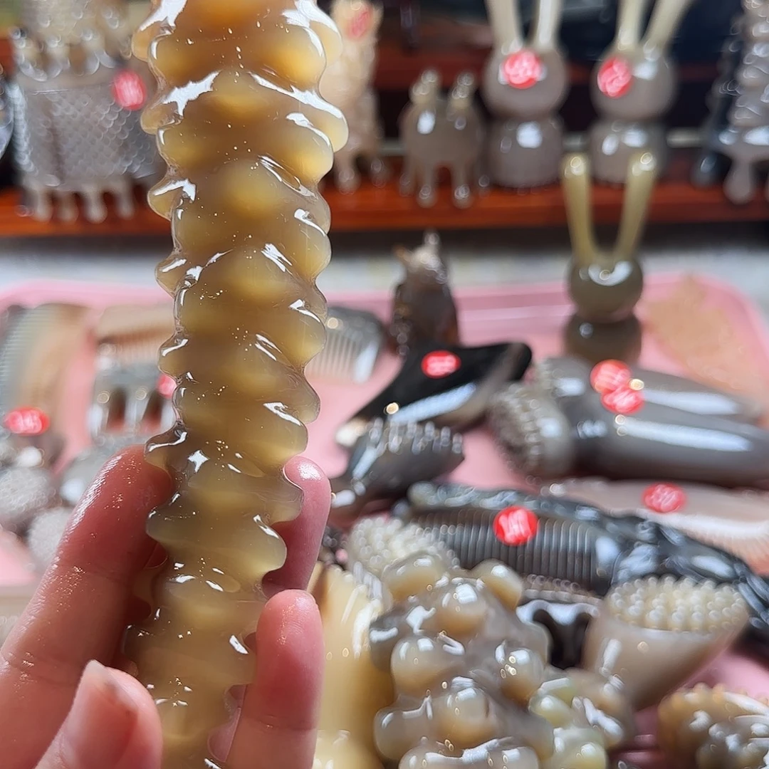 港牛牛角砖石按摩头疗