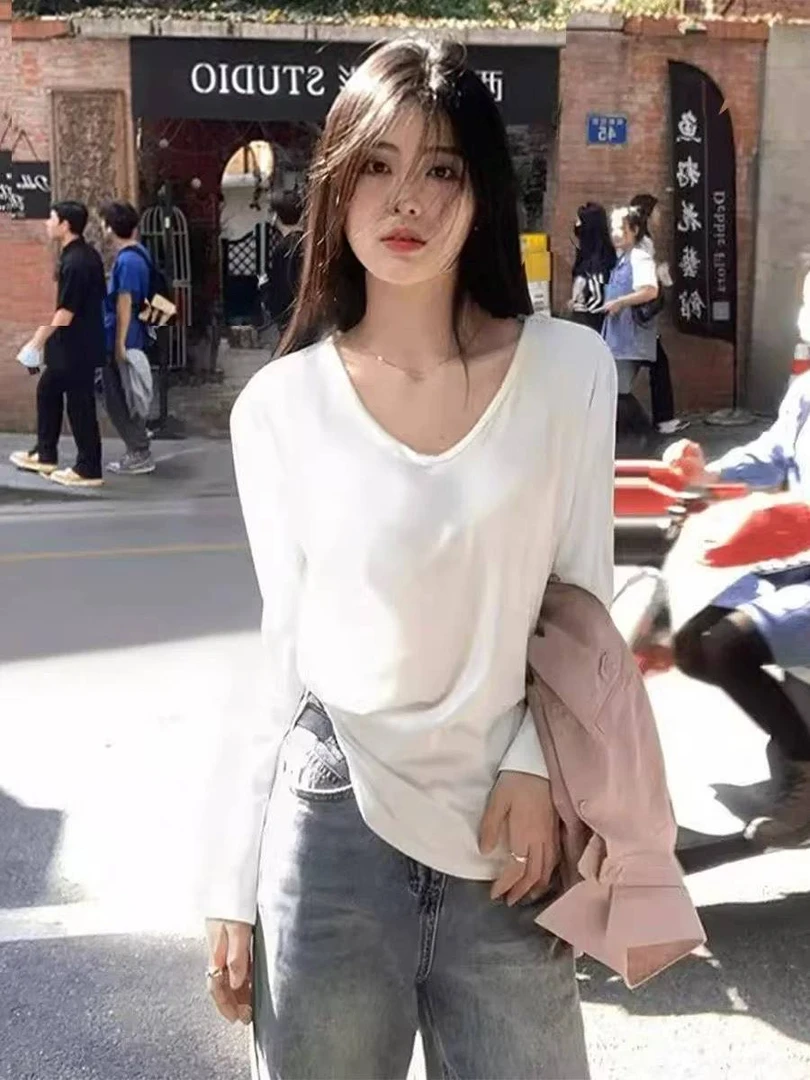 A 2025[X] 9月19日 儿童男女童时尚白月光V领长袖T恤8829-