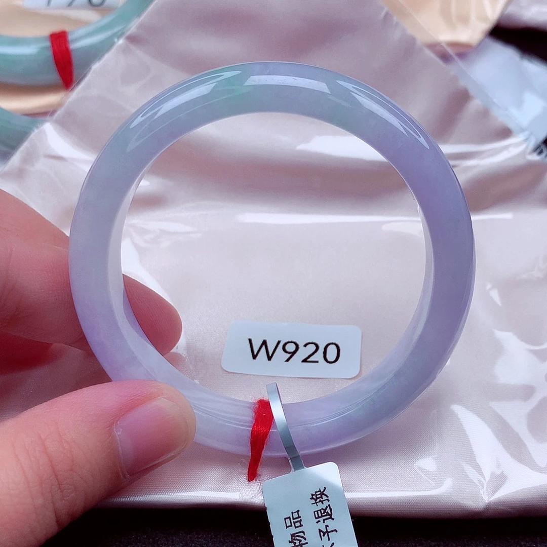 花***妖翡翠手镯未镶嵌天然缅甸翡翠A货