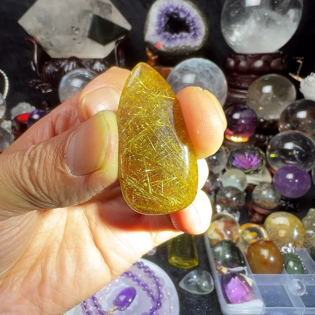 发晶未镶嵌颈饰天然金瓜子