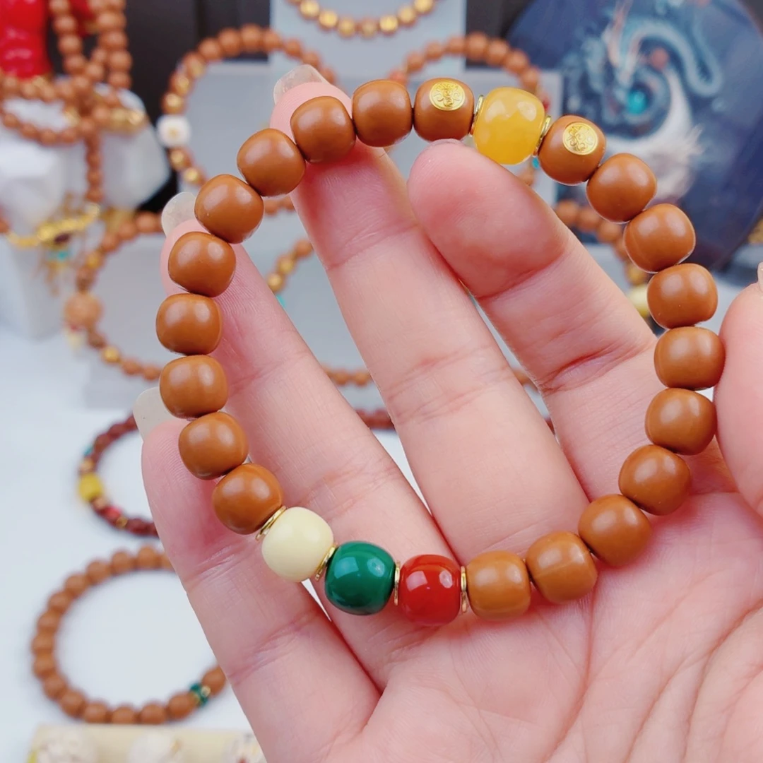 灰***鹰吊坠猴头核桃猴头手串