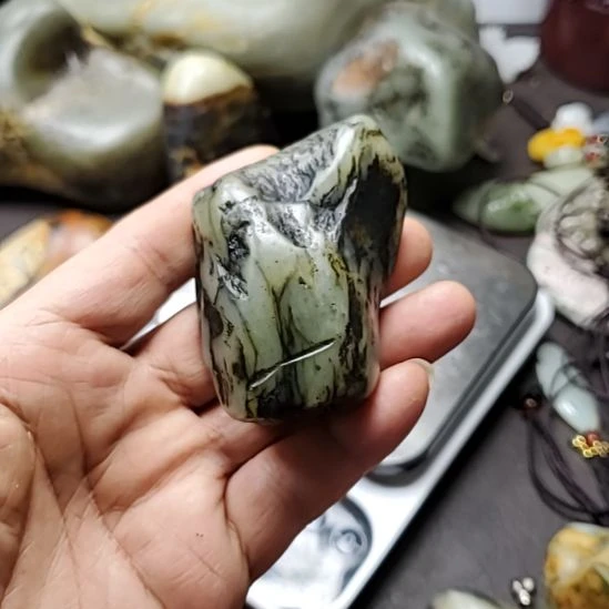 和田玉（糖玉）未镶嵌挂件