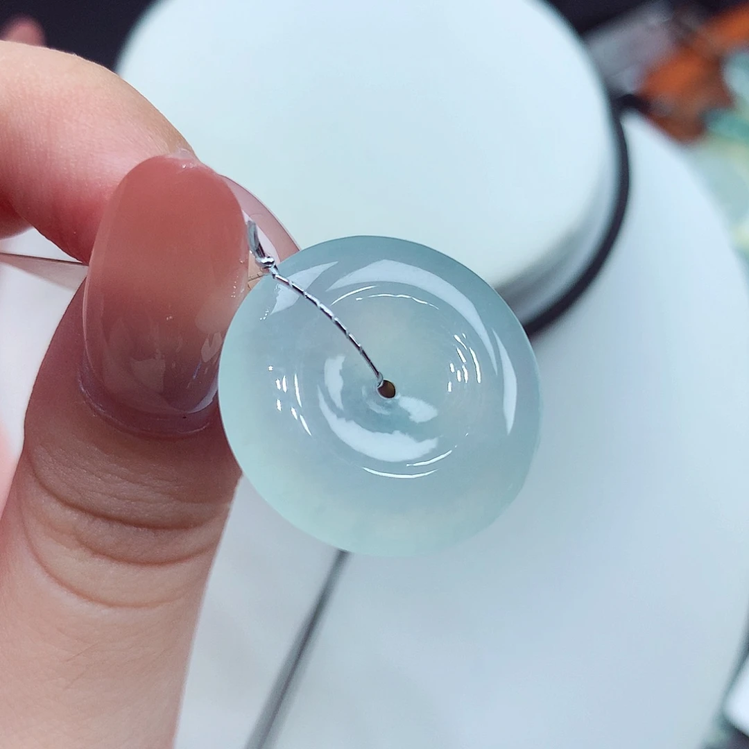 翡翠未镶嵌颈饰翡翠16，22.3/4.8