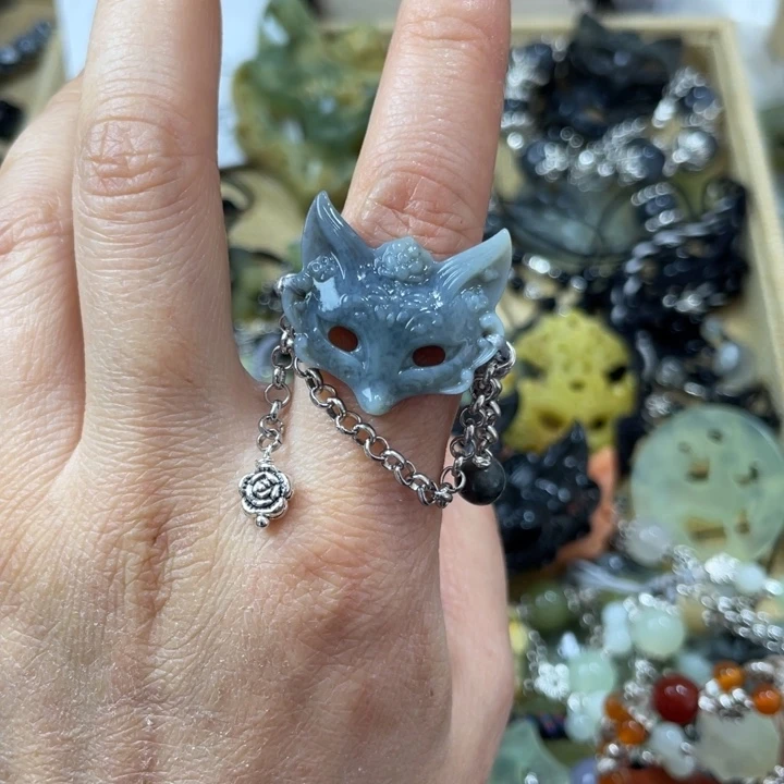 蛇纹石玉合金颈饰