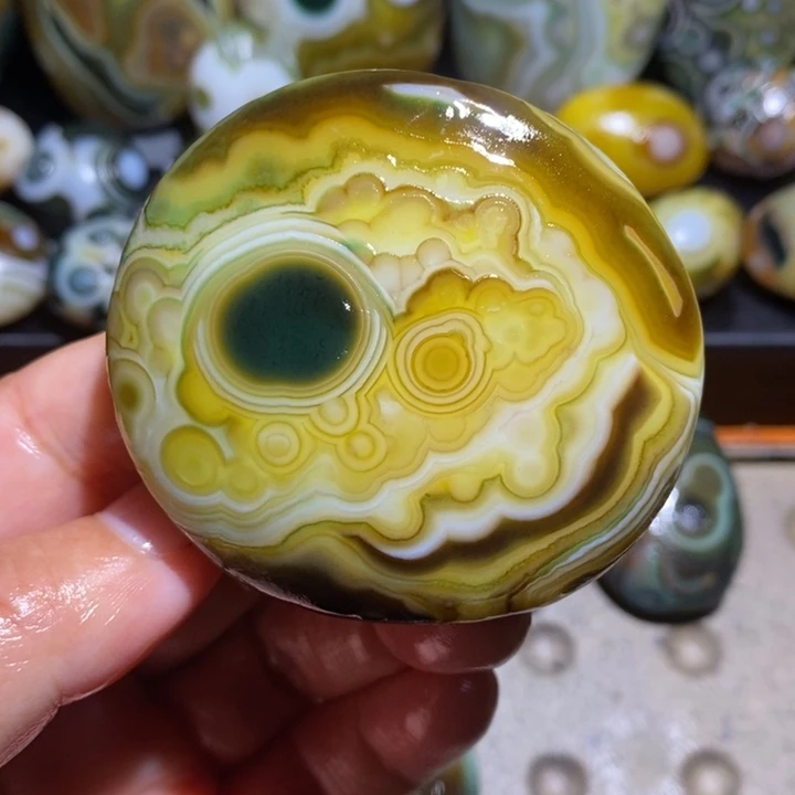 未镶嵌玛瑙/玉髓珠宝半成品47