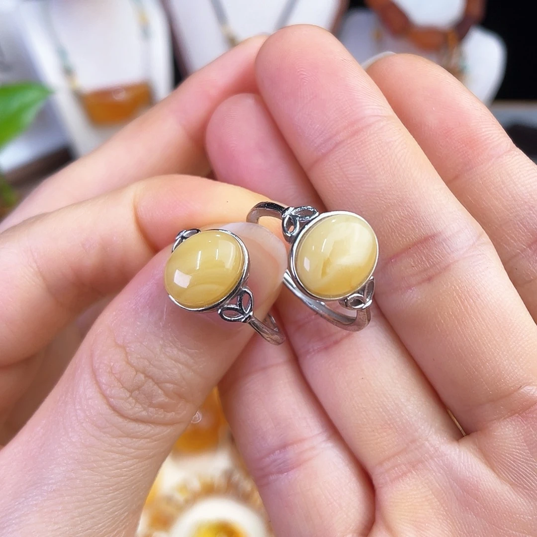 未镶嵌琥珀珠宝奇石多样性发一个