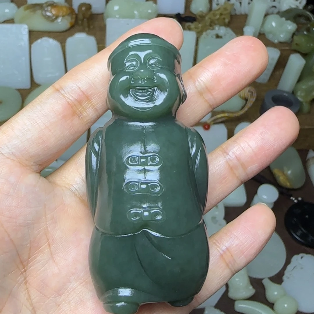 和田玉未镶嵌挂件小地主