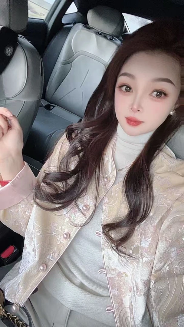 2025新款早春时尚优雅新中式轻奢百搭国风拼接高级感刺绣重工外套