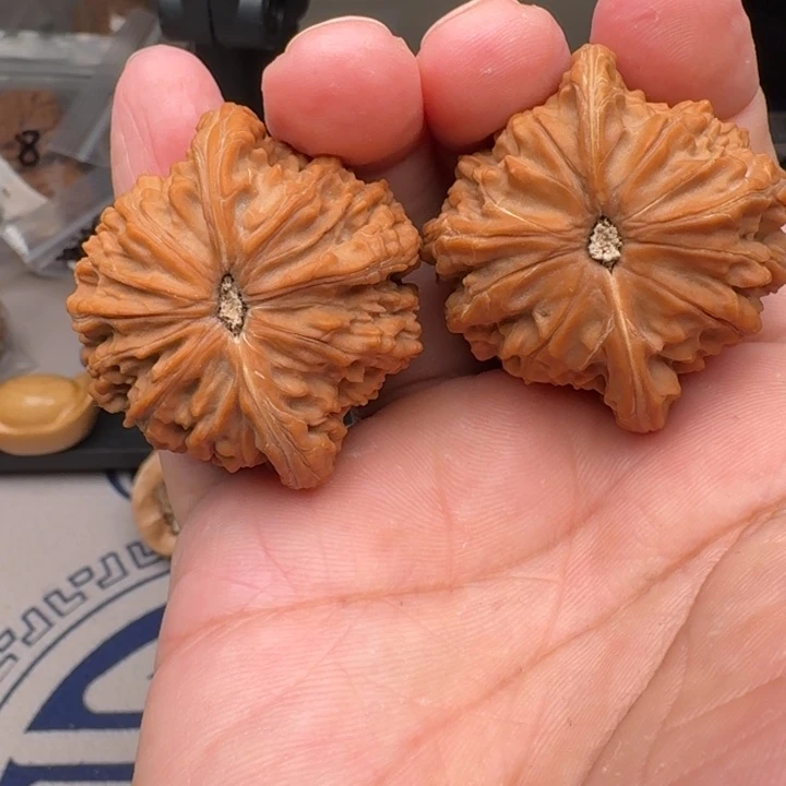 桃核把件山地磨盘44尺15