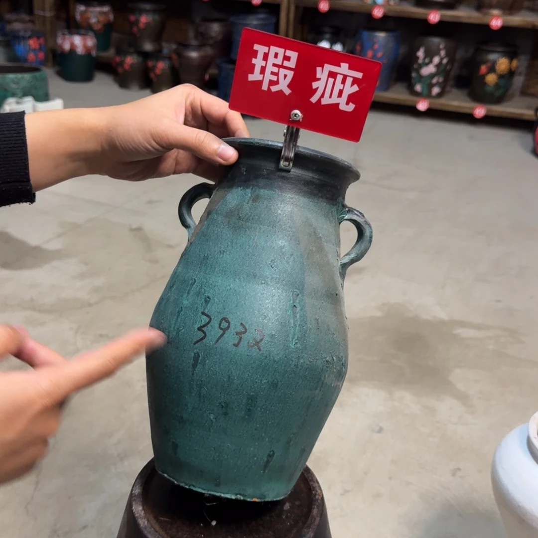 带孔高端浮雕花盆炸炸炸