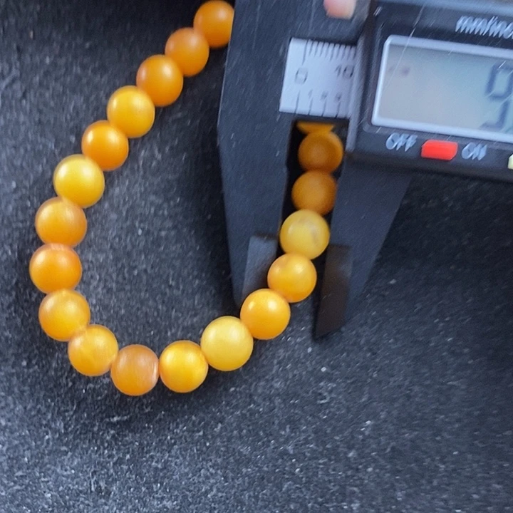 蜜蜡未镶嵌珠宝奇石