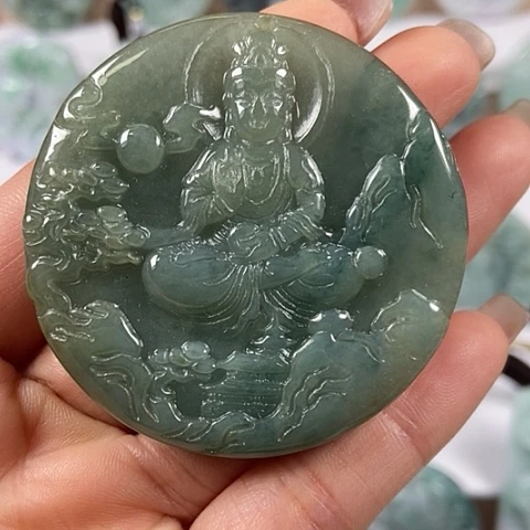 翡翠颈饰未镶嵌山水观音福利