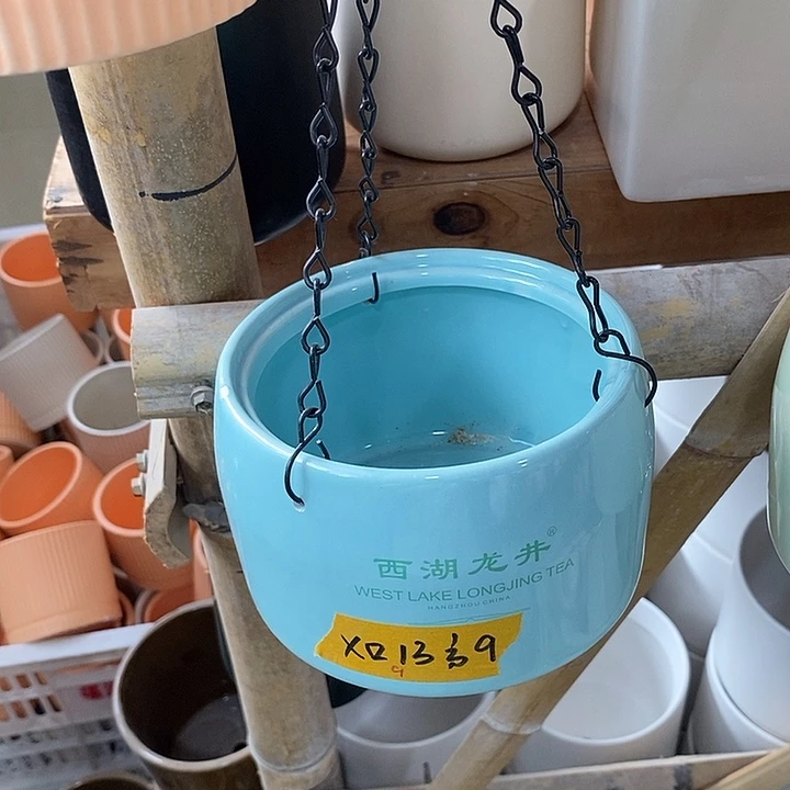 摆件陶盆有孔 瑕疵介意勿拍