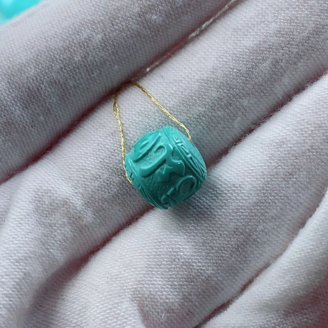 绿松石配饰未镶嵌