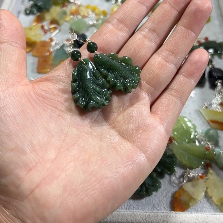 岫玉耳饰未镶嵌耳饰