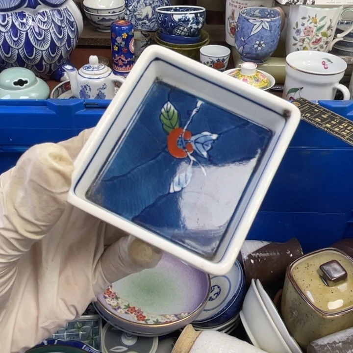 他家瓷器真美…开播了