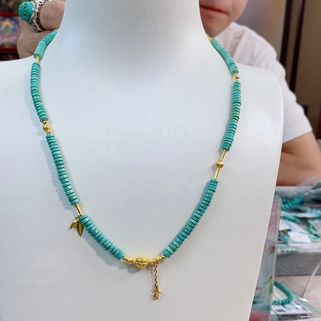 18K金镶嵌绿松石珠宝奇石