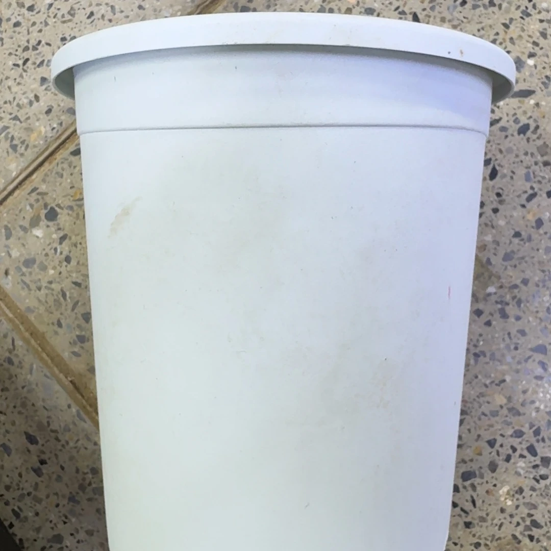 小灰白盆2个口径15无托盘，20包邮