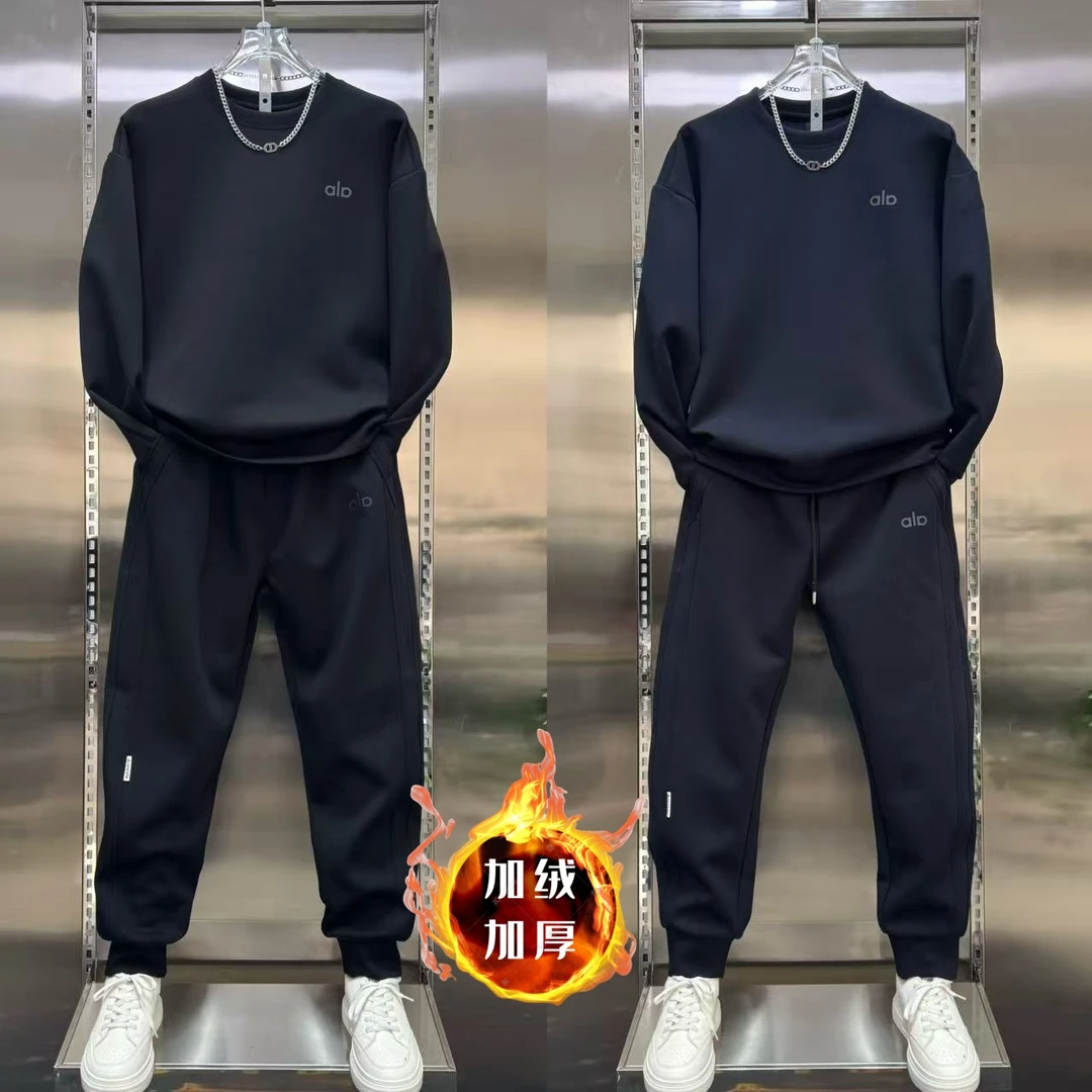 秋季新款圆领套头卫衣卫裤休闲运动套装男士痞帅整套简约宽松俩件