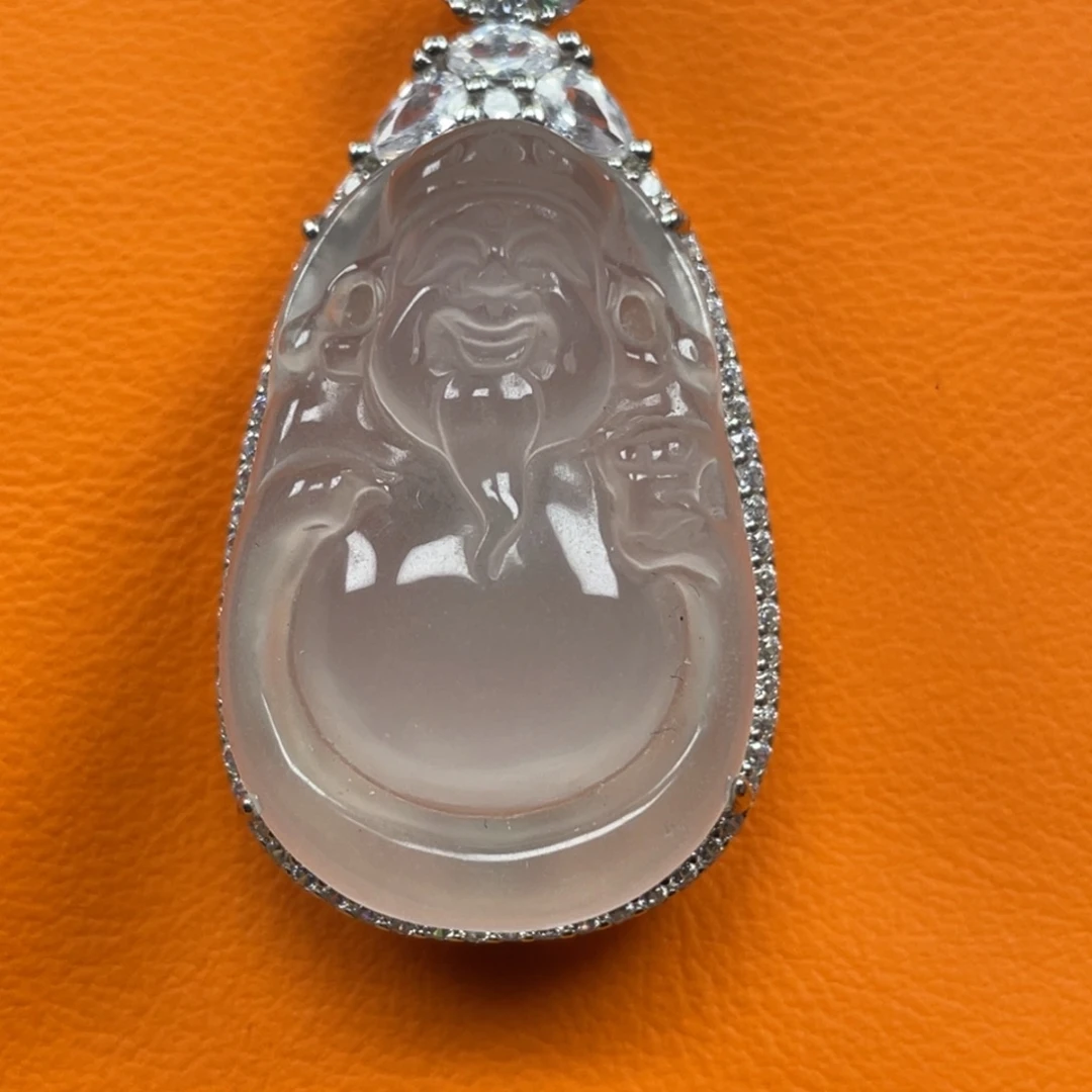 Q***琦石英质玉银S925镶嵌颈饰财神爷