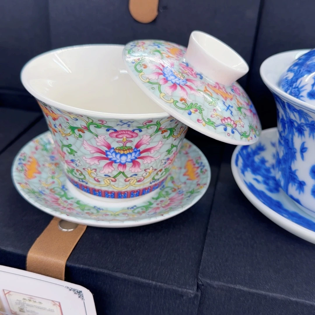 这些盖碗真好看！！！