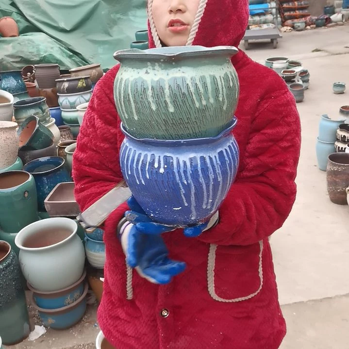 红陶口21高18瑕疵两个盆子