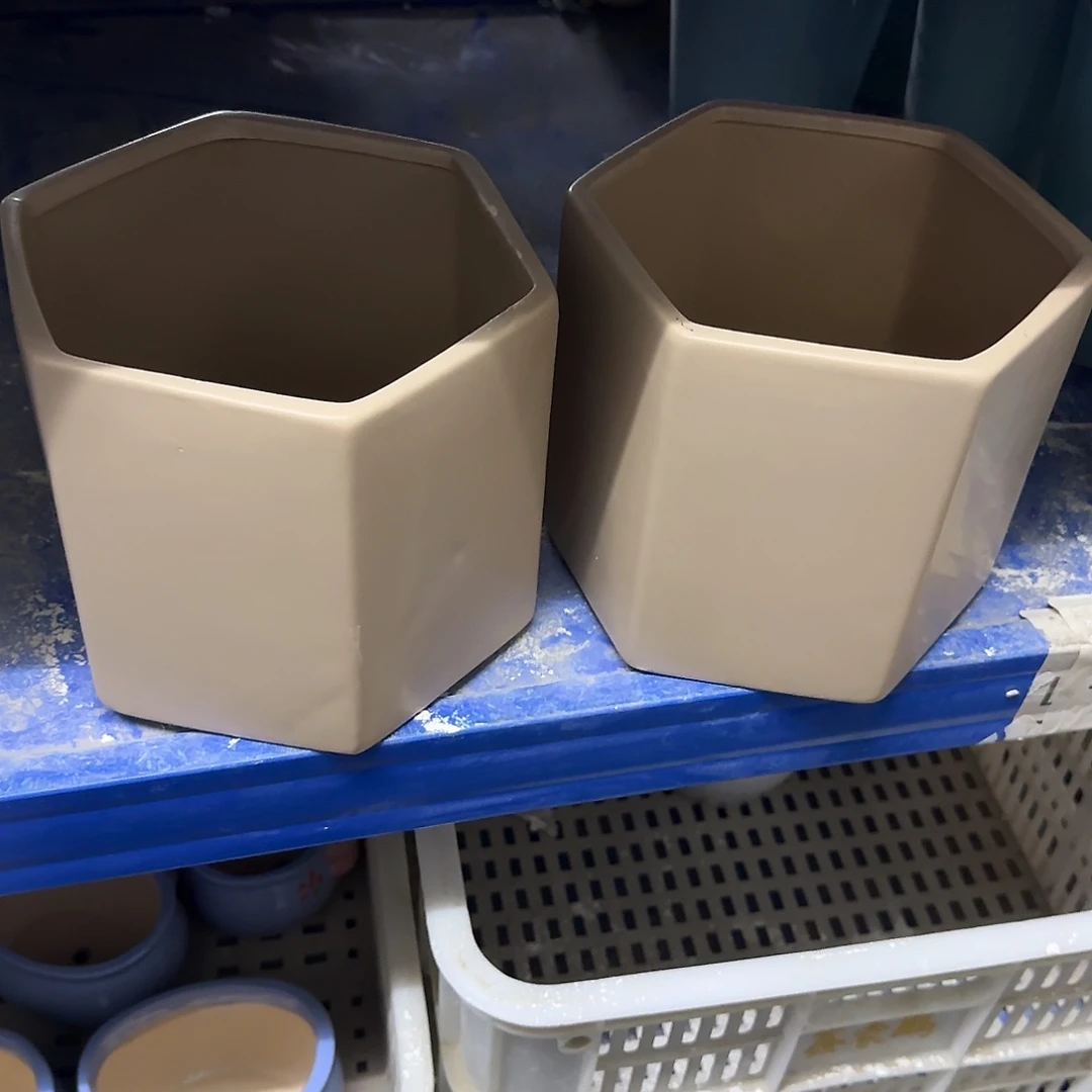 ：2个有孔处理：满15元发3047