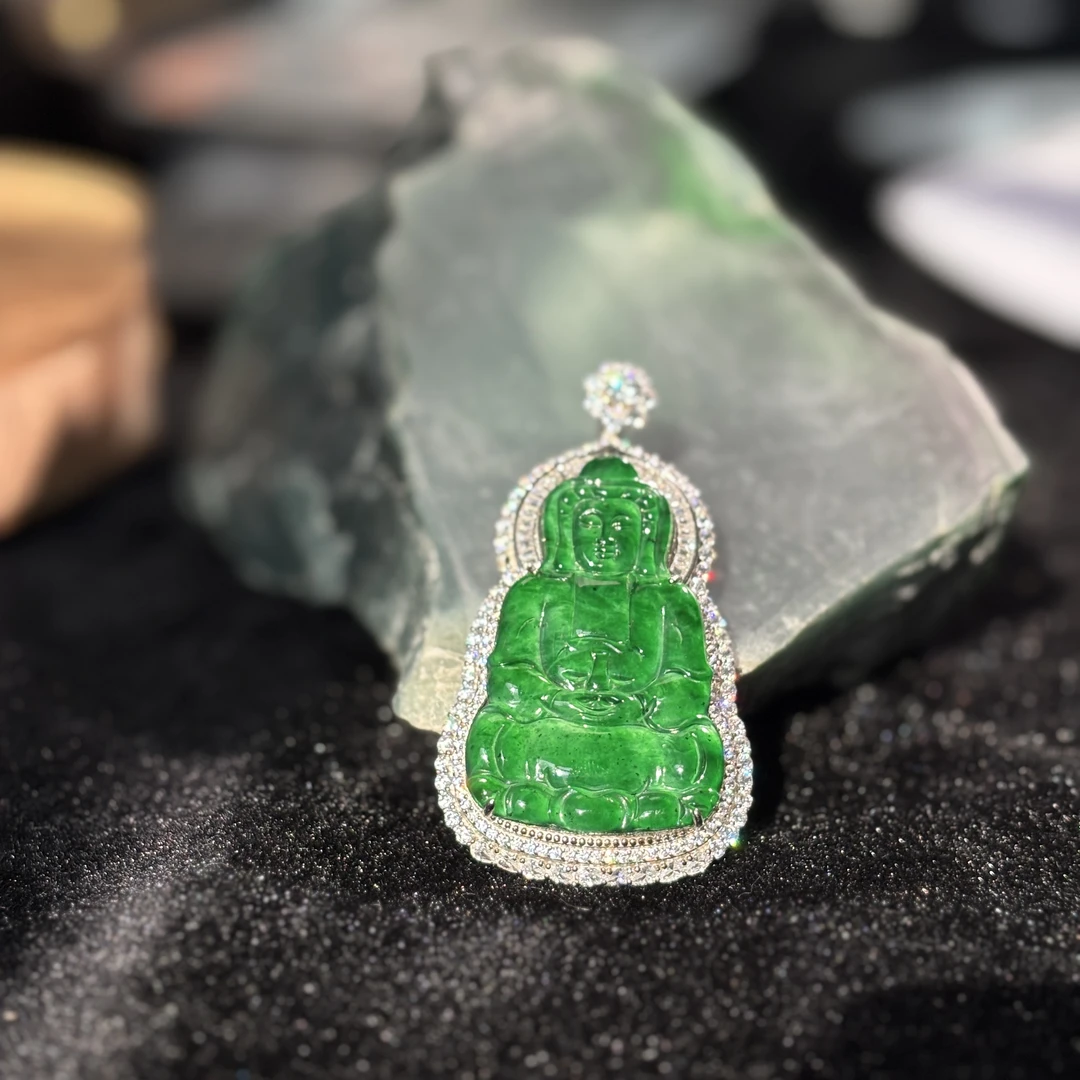 【观音樽】观音冰种满绿天然A货翡翠吊坠