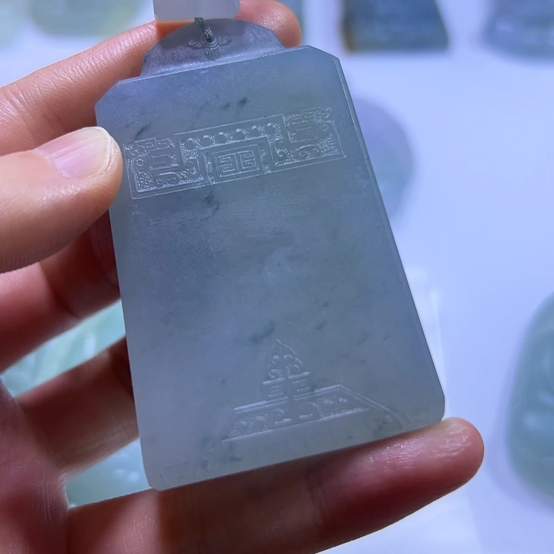 未镶嵌定制翡翠挂件