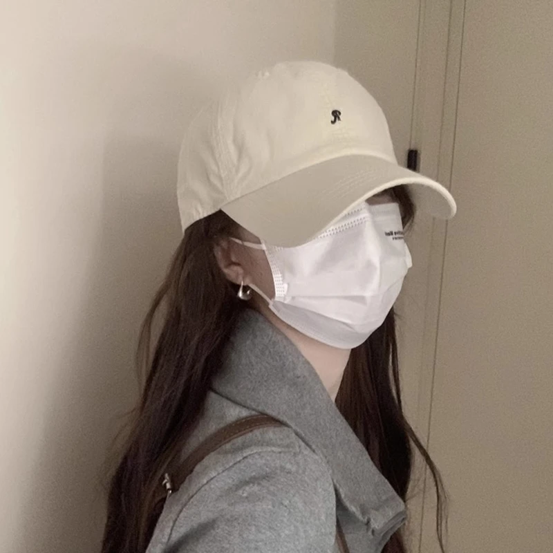 韩版小r字母棒球帽女新款刺绣百搭显脸小休闲简约大头围鸭舌帽潮