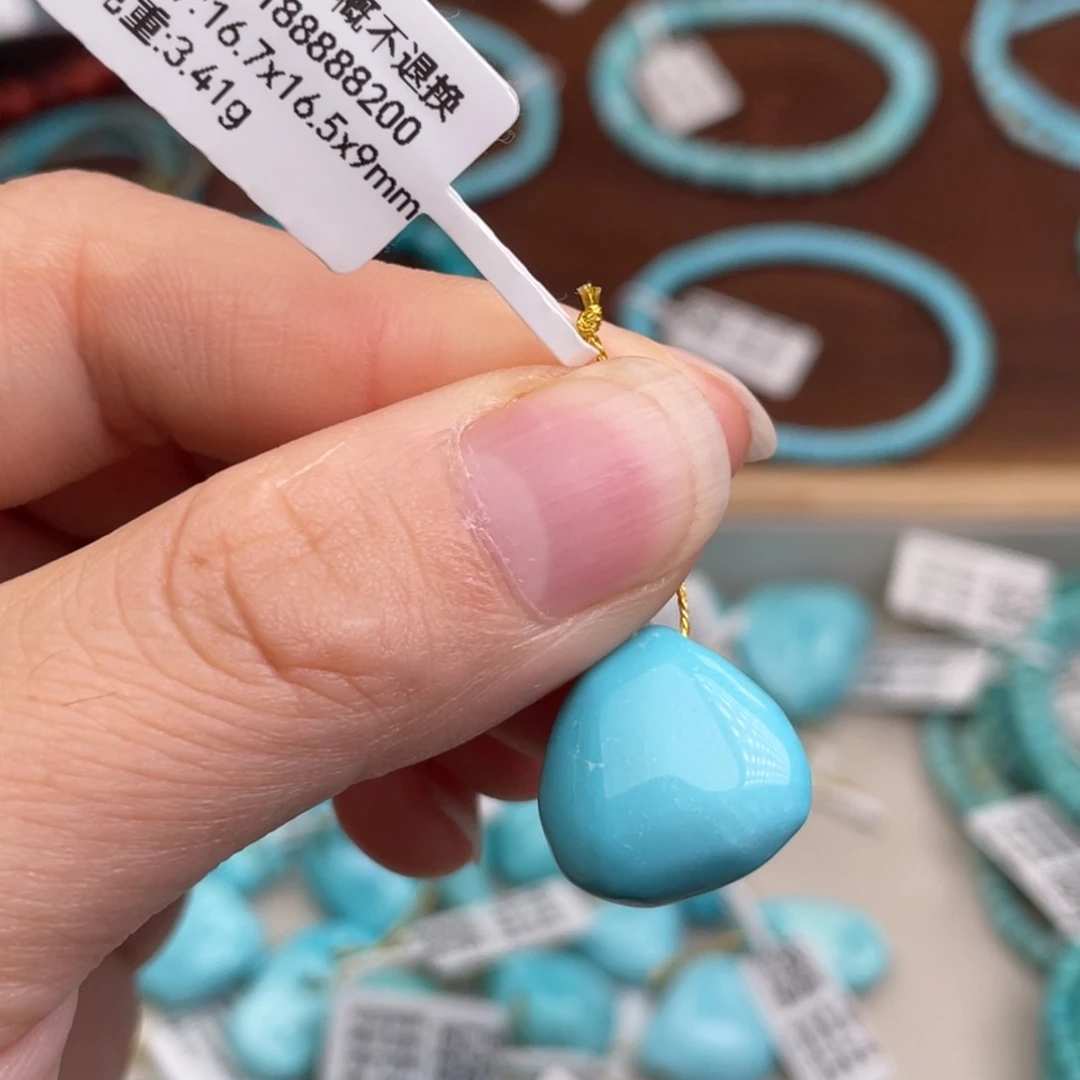 未镶嵌绿松石珠宝奇石