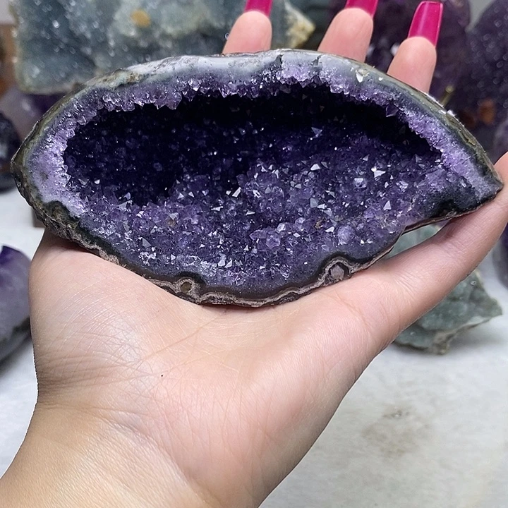 未镶嵌紫晶大型摆件（非配饰）