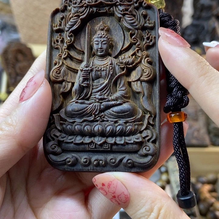 木一***，芽庄绿奇楠虚空藏牌