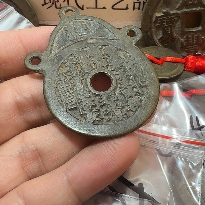 只***力铜现代工艺品花钱