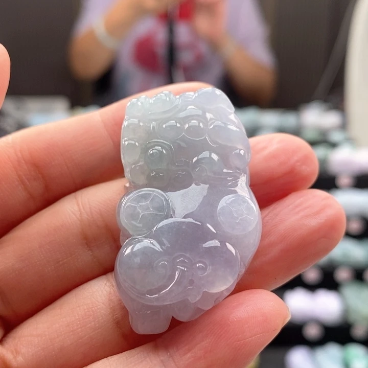 【闪购商品】颈饰未镶嵌翡翠吻*鳳