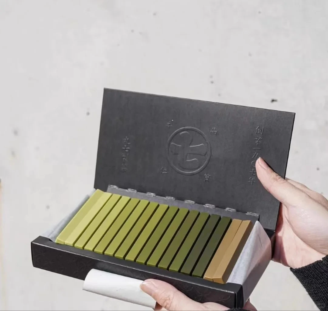 nanaya平替抹茶渐变色巧克力8种味道渐变巧克力棒送女友生日礼物