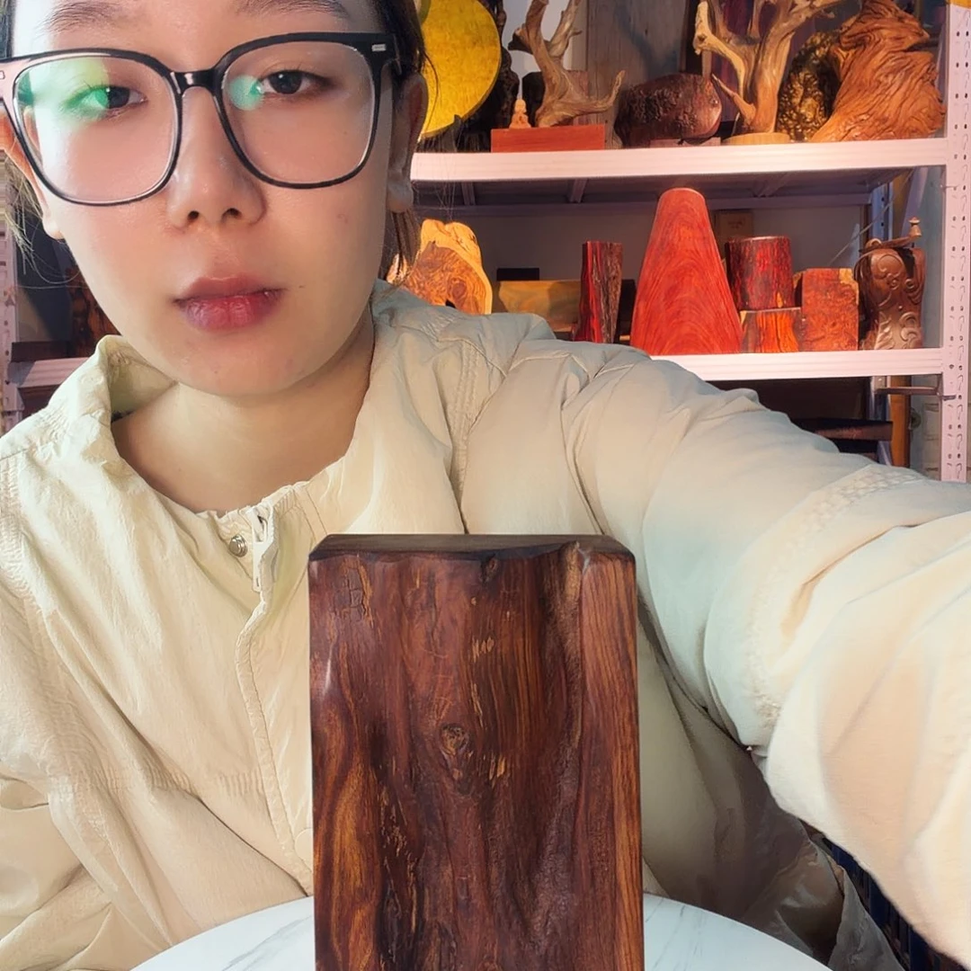 紫檀木类端景台黑**哮