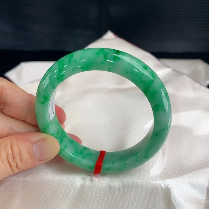 翡翠手镯未镶嵌正圈53-54