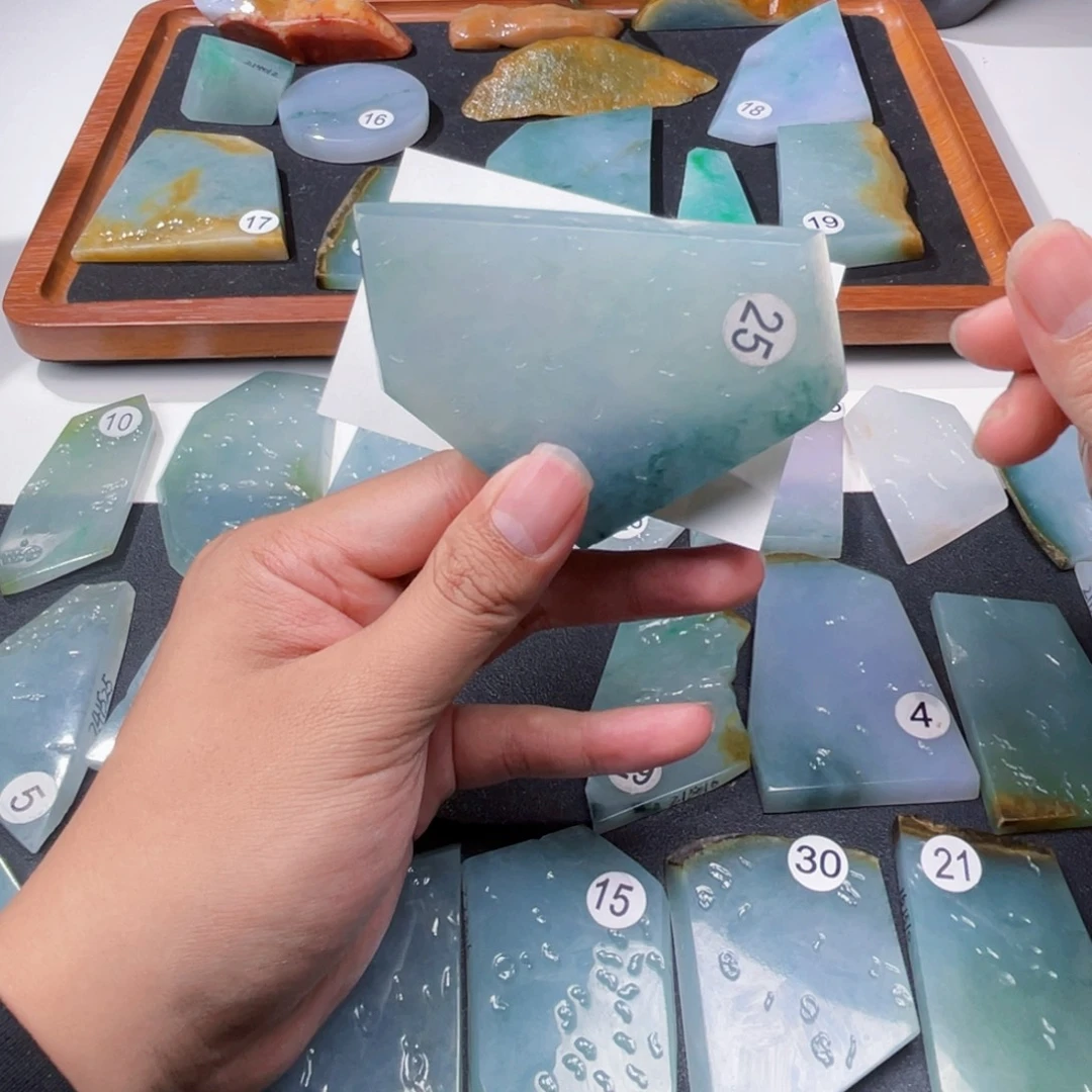 一***头定制翡翠未镶嵌牌子料