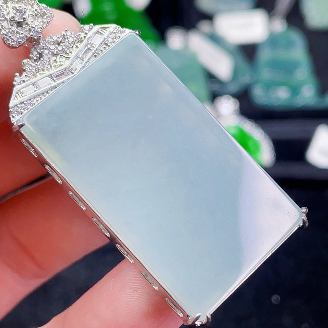 翡翠未镶嵌吊坠(不含链)109