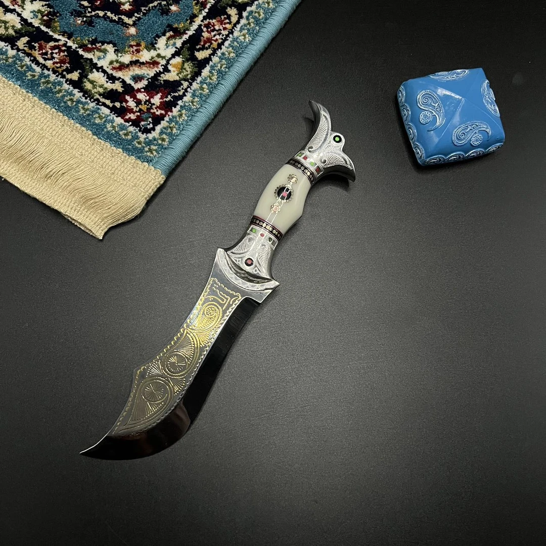 鹰头款小刀，白银柄