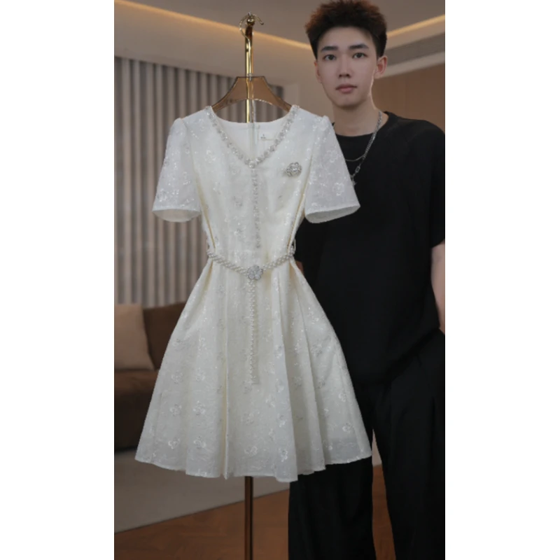 【语馨服饰】9613夏季上新百搭显气质收腰连衣裙