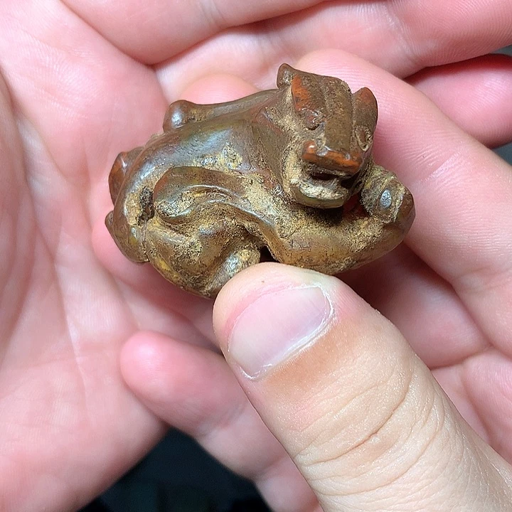 和田玉未镶嵌挂件?