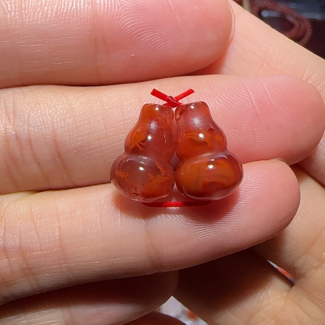 未镶嵌南红玛瑙珠宝奇石